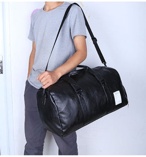 Bag leather, sports, travel, with a separate niche for shoes